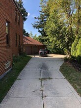 17724 Hilliard Rd in Lakewood, OH - Building Photo - Building Photo