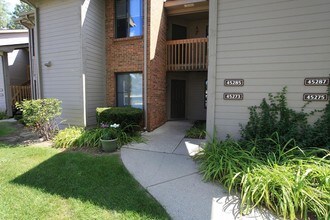 Oak Hill Apartments in Shelby Township, MI - Building Photo - Building Photo