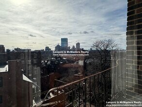 21 Mount Vernon Sq, Unit 500 in Boston, MA - Building Photo - Building Photo