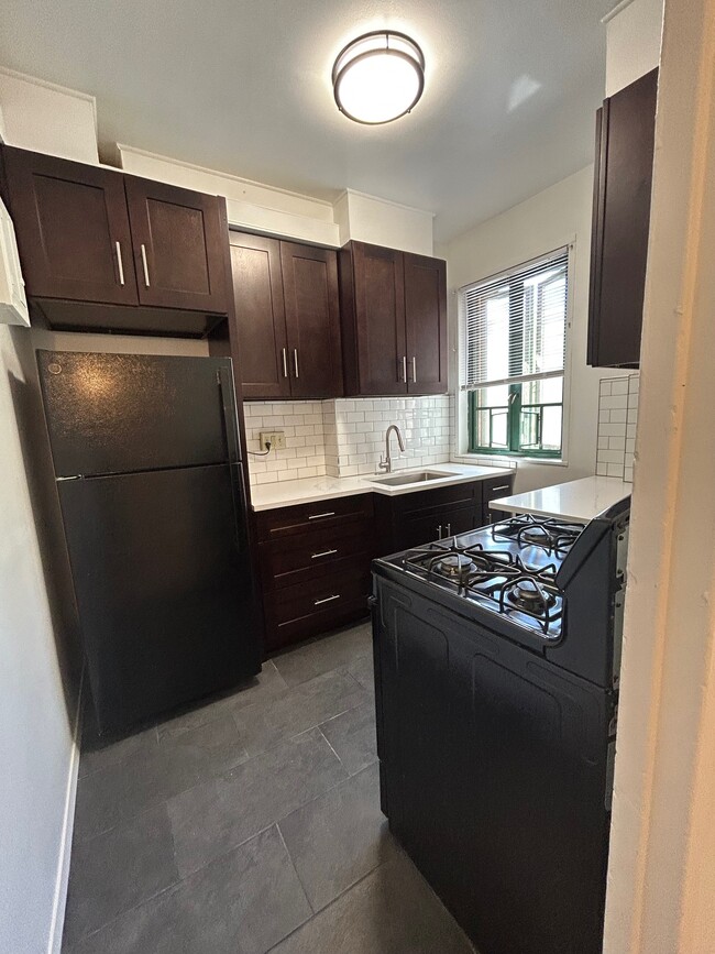 property at 1594 Metropolitan Ave