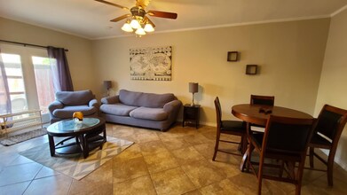 14715 Barryknoll Ln in Houston, TX - Building Photo - Building Photo
