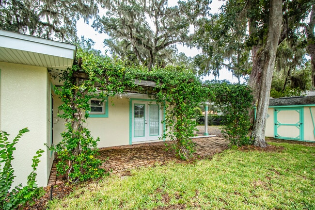 2 Weldon Way in Palm Coast, FL - Building Photo - Building Photo