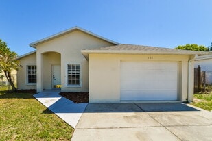166 Diamond Ridge Blvd in Auburndale, FL - Building Photo