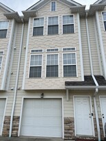 30056 Euclid Ave, Unit 8 in Wickliffe, OH - Building Photo