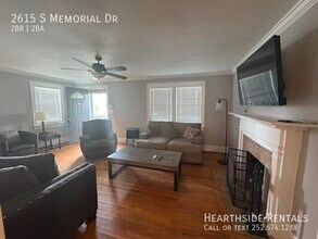 2615 S Memorial Dr in Greenville, NC - Building Photo - Building Photo