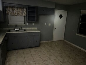 4897 Southaven Rd in Memphis, TN - Building Photo - Building Photo