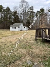 8940 Styers Ferry Rd in Clemmons, NC - Building Photo - Building Photo