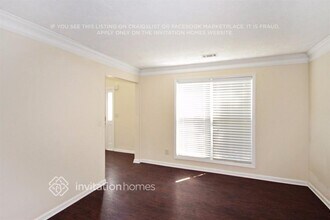 6521 Carriage Ln in Stone Mountain, GA - Building Photo - Building Photo