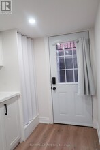60 Attridge Dr in Aurora, ON - Building Photo - Building Photo