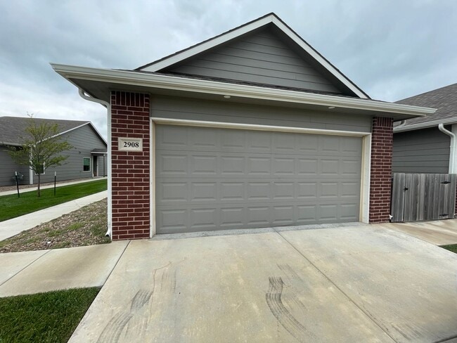 property at 2906-2908 W 55th St S