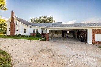 36188 A Esther Rd in New London, NC - Building Photo - Building Photo