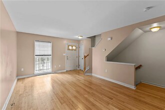 9 Davenport St in Pittsburgh, PA - Building Photo - Building Photo