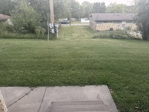 602 Sara St in Junction City, KS - Building Photo - Building Photo