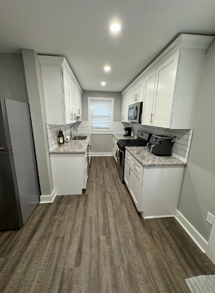 property at 662 Forest Ave