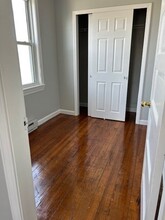 10 Baker St in Bristol, RI - Building Photo - Building Photo