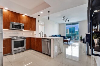 315 NE 3rd Ave in Fort Lauderdale, FL - Building Photo - Building Photo