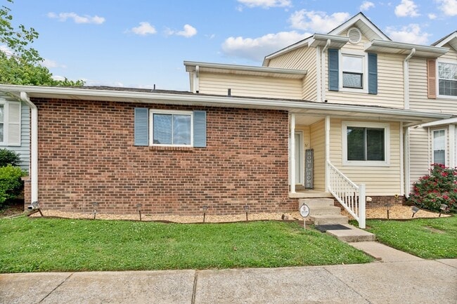 57 Rolling Meadows Dr in Goodlettsville, TN - Building Photo - Building Photo