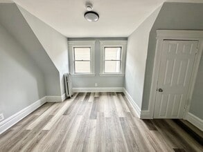 1048 Grove St, Unit 3 in Irvington, NJ - Building Photo - Building Photo