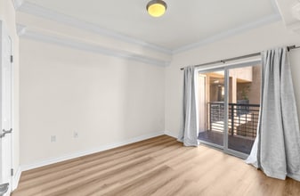 330 J St, Unit 612 in San Diego, CA - Building Photo - Building Photo