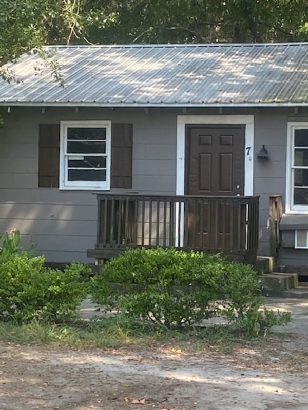 property at 7 Park St