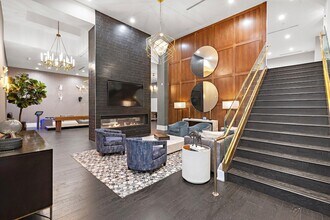 201 Marin Blvd in Jersey City, NJ - Foto de edificio - Building Photo