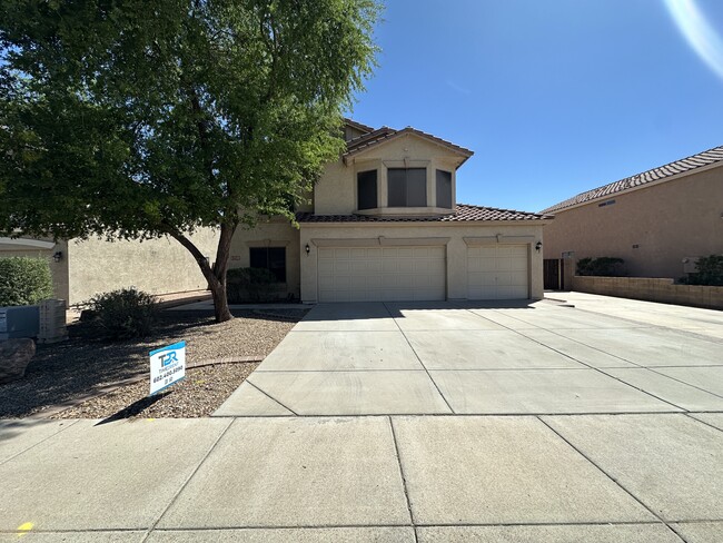 9421 N 93rd Ave in Peoria, AZ - Building Photo - Building Photo