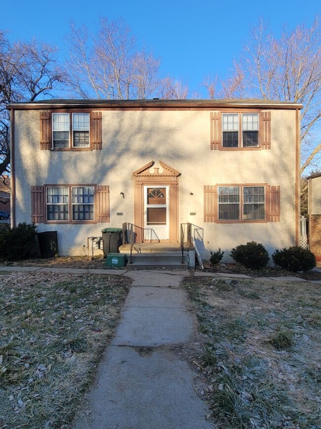 property at 808 N 47th St