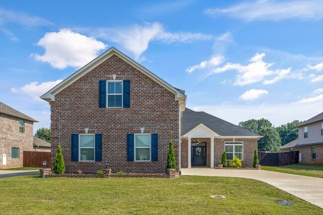 property at 17050 Stonegate Dr