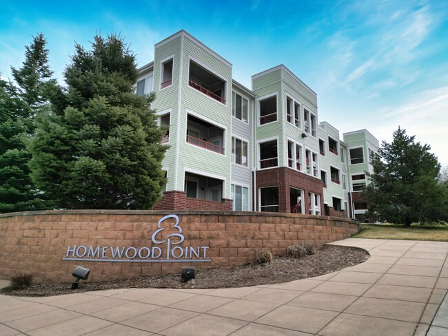 Homewood Point Apartments in Colorado Springs, CO - Foto de edificio - Building Photo