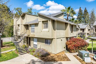 Twin Creek Commons in Roseville, CA - Foto de edificio - Primary Photo