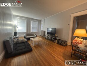 1746 Commonwealth Ave, Unit 12A in Boston, MA - Foto de edificio - Building Photo