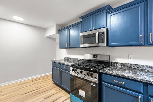 property at 139 N Montford Ave