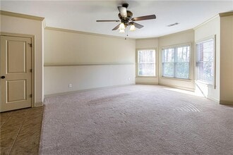 2050 Oak Grove Rd NE in Atlanta, GA - Building Photo - Building Photo