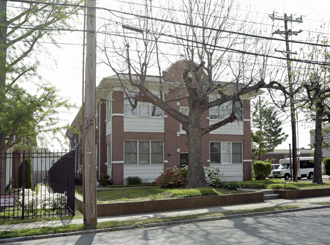 28 N Claybrook St in Memphis, TN - Building Photo - Building Photo