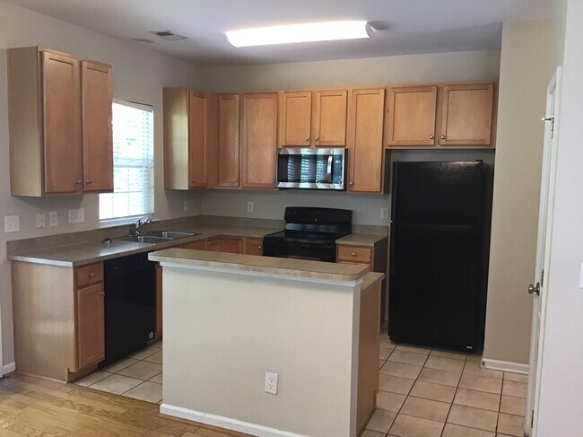 3309 Glamorgan Ct in Charlotte, NC - Building Photo - Building Photo
