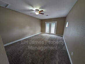 104 Aspen Ct in Cleveland, OK - Building Photo - Building Photo