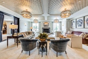 Luxe at The Highlands