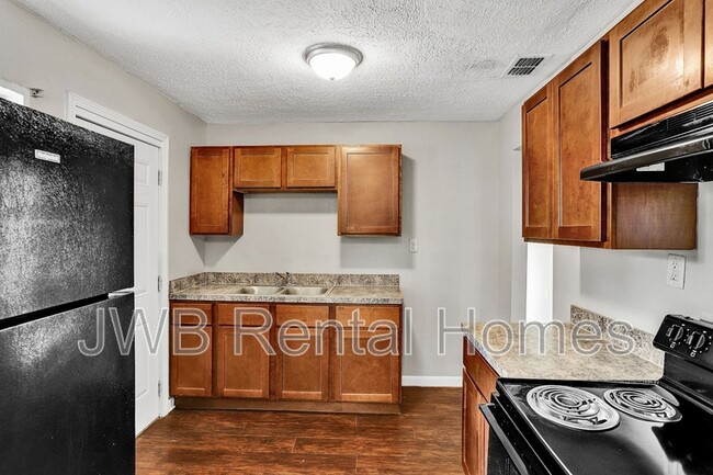 2328 Wilmont Ave in Jacksonville, FL - Building Photo - Building Photo
