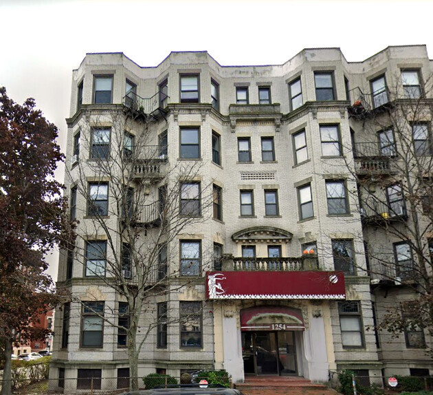 125 Commonwealth Ave, Unit 1254 Commonwealth Ave #25 in Boston, MA - Building Photo