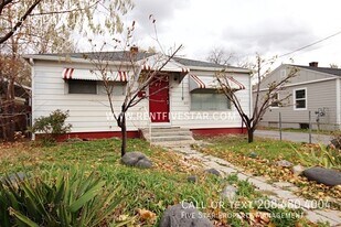 3418 Pole Line Rd in Pocatello, ID - Building Photo
