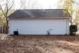 141 Brownsmill Dr in Grayson, GA - Building Photo - Building Photo