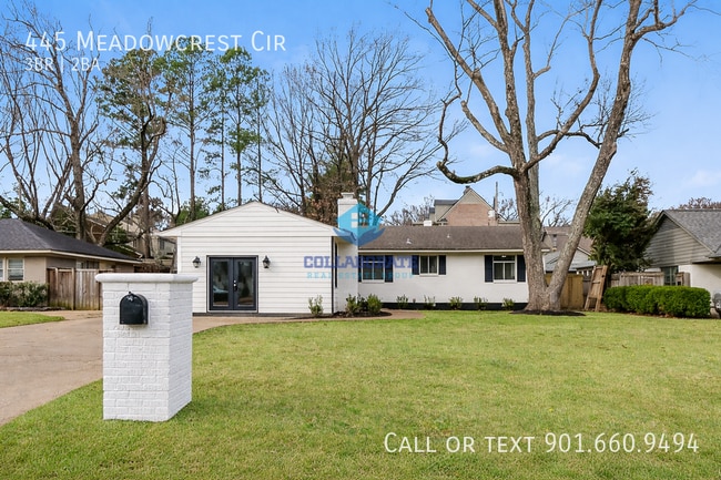 property at 445 Meadowcrest Cir