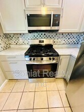 1855 Rosiere St in New Orleans, LA - Building Photo - Building Photo