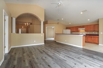 2055 Newtown Rd in Groveland, FL - Building Photo - Building Photo