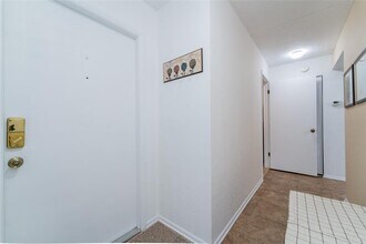 1658 SW 16th St in Gainesville, FL - Building Photo - Building Photo
