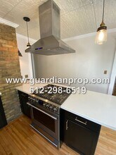 340 W Sturgis St in St. Paul, MN - Building Photo - Building Photo