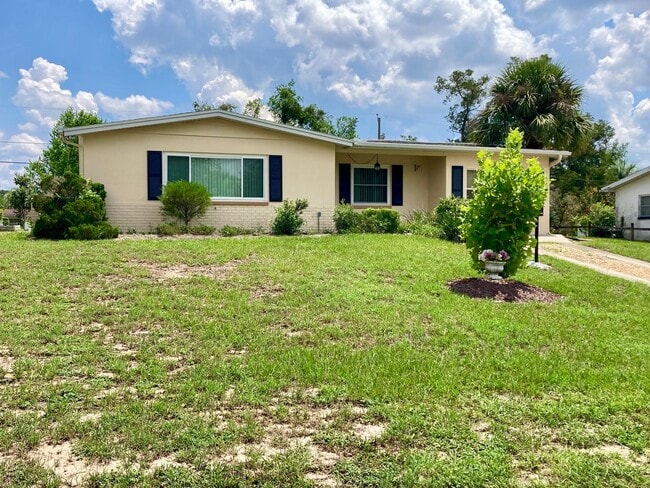 7 N Monroe St in Beverly Hills, FL - Building Photo - Building Photo