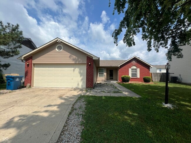 property at 2010 Twin Leaf Ct