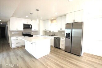 707 Orchid Ave in Newport Beach, CA - Building Photo - Building Photo