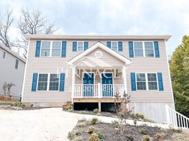 2305 Tazewell Ave in Lynchburg, VA - Building Photo
